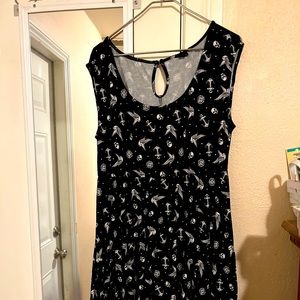 Torrid Skull and Anchor dress size 1